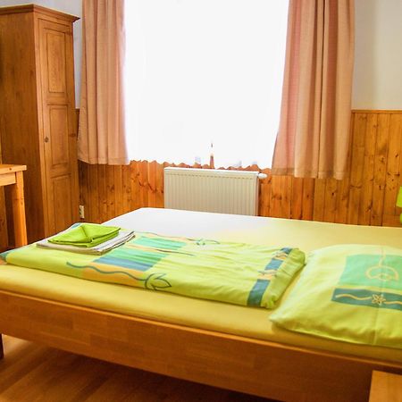 Vila Pod Branou Poprad Oda fotoğraf